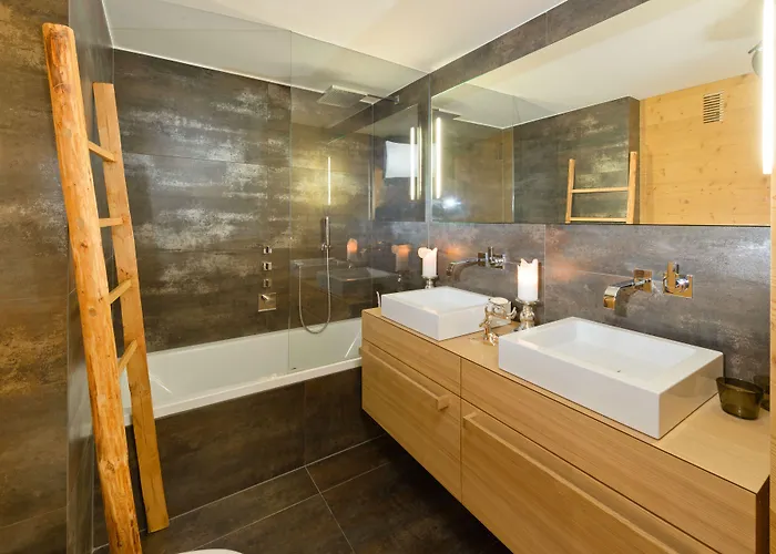 Апартаменты A Calm & Charm - Haus Haro